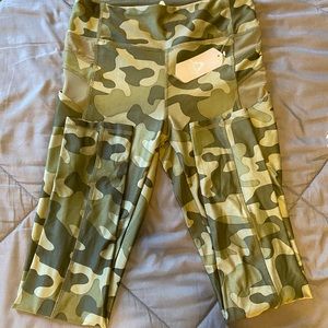 Olive camo workout leggings Athletic Collection